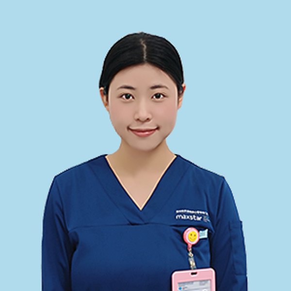曾宇奇 康复师
