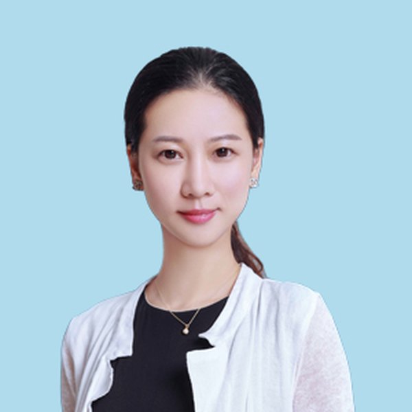 周华群 助理社工师